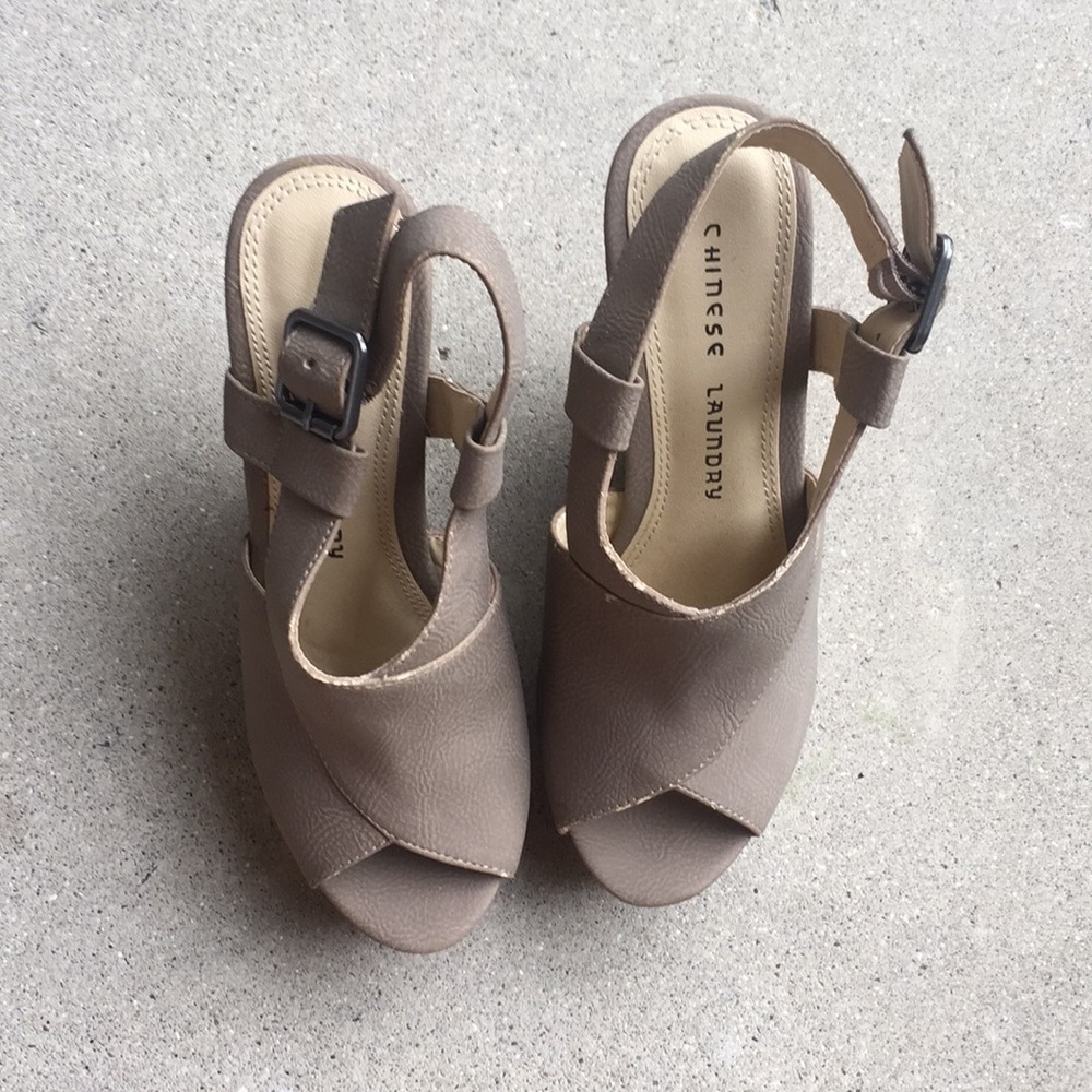 Chinese Laundry “Mindy” platform wedges